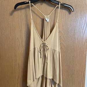 Boutique flowy tank